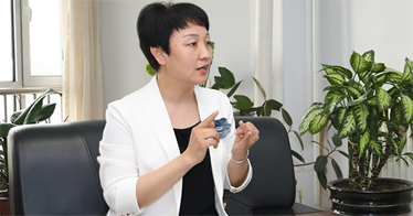 在“線上教育模式”下，鴻德的學生管理工作是如何做的？
